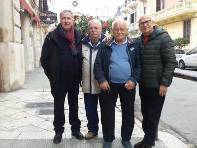 Madonnella, gli "irriducibili" di via Vaccaro